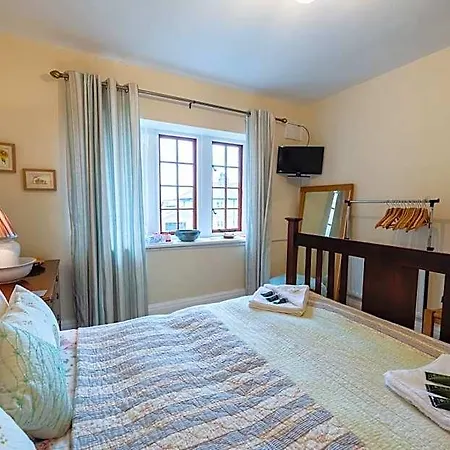 Beech House B&B *